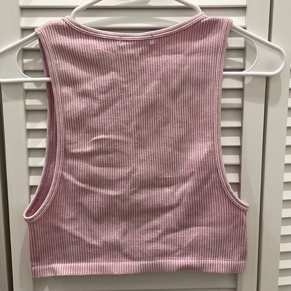 Light Pink Ribbed Tank - Picture 3 of 3